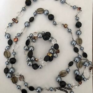 Premier designs black beaded necklace